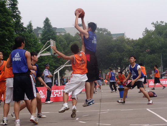 季在场上